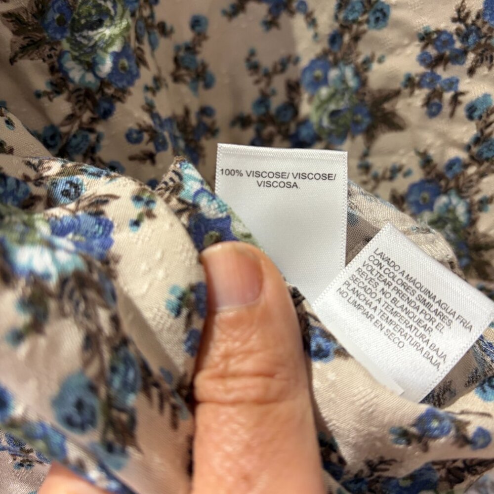Lucky Brand Pintuck Floral Peasant Top Size Large NWOT - Picture 8 of 8